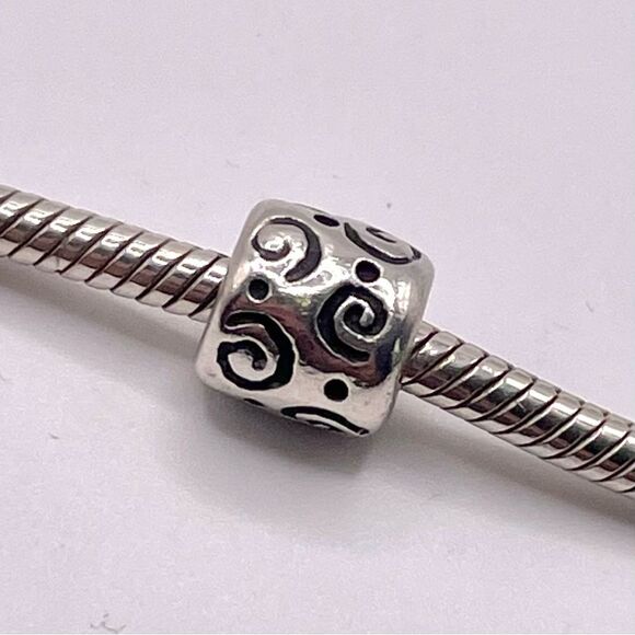 Pandora Retired Curls Charm Sterling Silver 790124 - Picture 3 of 6